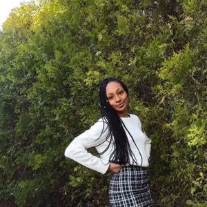 Meet your Posher, Betty-jade